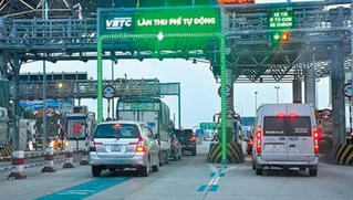 Thu phí không dừng ô tô cán bộ, công chức từ 1/6 để làm gương