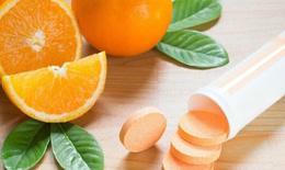 Thực hư uống vitamin C, nước dừa làm bệnh COVID lâu khỏi?