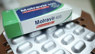 Những lưu ý khi sử dụng thuốc Molnupiravir