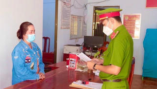 Người phụ nữ lừa đảo chiếm đoạt hơn 1 tỷ đồng của nhiều hụi viên