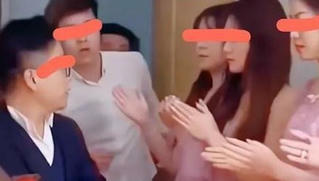 Cô gái mời người yêu cũ của chồng làm phù dâu trong đám cưới và cái kết