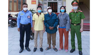 Tìm người nhà cho cụ ông đãng trí đi lạc xuyên tỉnh