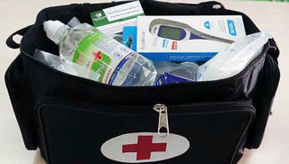 Túi thuốc du lịch cho một chuyến đi an toàn