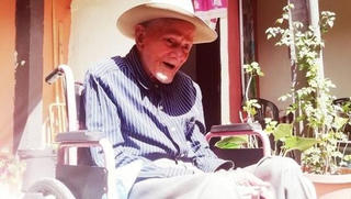 Chân dung cụ ông già nhất thế giới năm 2022 