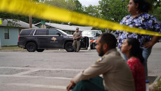 Hé lộ nguyên nhân cảnh sát ứng phó chậm trễ trong vụ xả súng tại trường học ở Texas