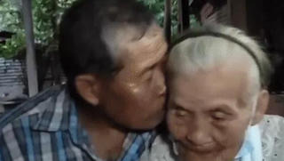 Cụ ông 72 tuổi cưới cụ bà 83 tuổi sau 10 ngày quen