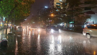 Mưa dông diện rộng ở miền Bắc từ chiều tối nay