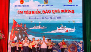 Cảnh sát biển phổ biến pháp luật, tuyên truyền về biển đảo thông qua Cuộc thi 'Em yêu biển đảo quê hương'