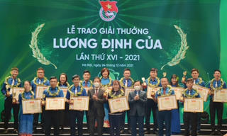 2 thanh niên Nam Định nhận Giải thưởng Lương Định Của năm 2022