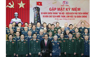 Chủ tịch nước dự Gặp mặt kỷ niệm 50 năm Chiến thắng 'Hà Nội - Điện Biên Phủ trên không'