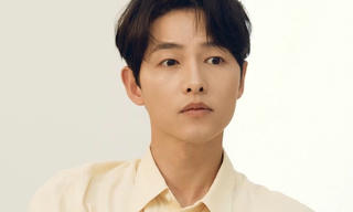 Song Joong Ki xác nhận hẹn hò với bạn gái người Anh