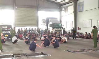 Biểu dương chiến công xuất sắc của Công an TP HCM