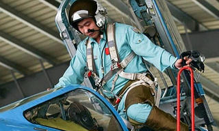 Truy tặng Huân chương Bảo vệ Tổ quốc cho Thiếu tá, phi công Trần Ngọc Duy