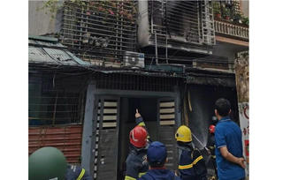 4 bà cháu tử vong trong căn nhà cao tầng cháy ở Hà Nội