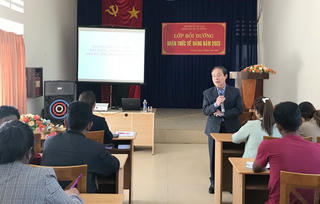 Bồi dưỡng nhận thức về Đảng cho gần 30 người dân tộc thiểu số ở Đà Lạt