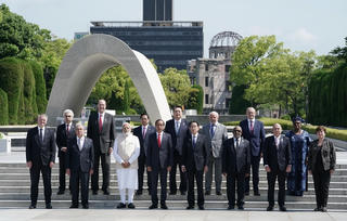 Thủ tướng Phạm Minh Chính thăm Công viên Tưởng niệm Hòa Bình Hiroshima