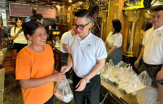 'Mát lòng' suất cơm 1.000 đồng ở Hà Nội