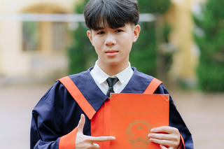 Bí quyết học giỏi của thủ khoa người dân tộc Thổ ở Nghệ An