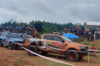 Khai mạc giải Đua xe bán tải địa hình 'Bat Xat Offroad Challenger 2023'