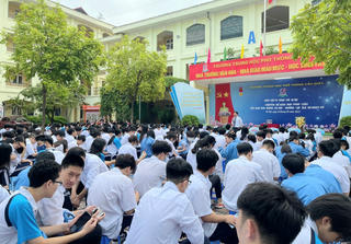 Đoàn Luật sư TP Hà Nội phổ biến pháp luật tại Trường THPT Cầu Giấy
