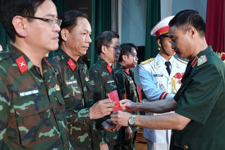 Nâng cao kiến thức quốc phòng - an ninh cho cán bộ cấp cục, vụ, viện và tương đương