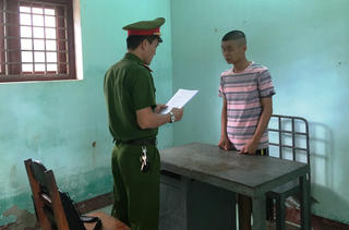 3 thanh thiếu niên dụ bạn ra nghĩa địa rồi cướp tiền