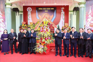 Thủ tướng Phạm Minh Chính chúc mừng Giáng sinh tại Bắc Giang