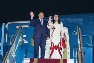 Thủ tướng Phạm Minh Chính lên đường dự Hội nghị WEF Davos 2024, thăm chính thức Hungary và Romania