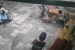 Một phụ nữ nghi bị chồng cũ đâm gục ở Vĩnh Phúc