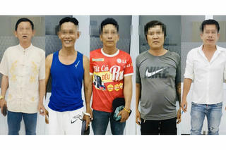Mua 'đá trời', một phụ nữ bị lừa mất tiền tỷ