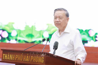  Tổng Bí thư Tô Lâm thăm và làm việc tại 'Thành phố Trung dũng - Quyết thắng'