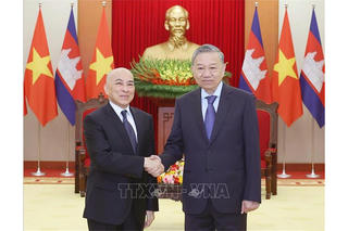 Tiếp tục củng cố, phát triển mối quan hệ hữu nghị truyền thống tốt đẹp Việt Nam - Campuchia