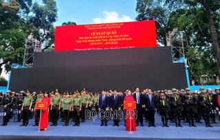 Phát lệnh xuất quân bảo đảm an toàn Lễ Kỷ niệm 50 Ngày Giải phóng miền nam, thống nhất đất nước