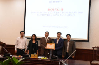Một số đơn vị thuộc Bộ Tư pháp triển khai công tác năm 2019
