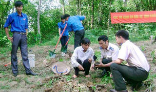 Thi đua trong thi hành án dân sự phải gắn với thực hiện nhiệm vụ chuyên môn