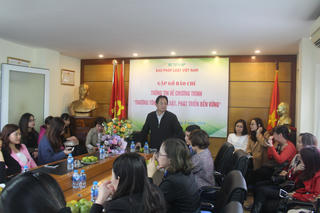 Chị em phụ nữ đóng vai trò quan trọng trong sự phát triển của Báo Pháp luật Việt Nam