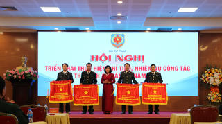 Đặc biệt chú trọng công tác phối hợp trong thi hành án dân sự