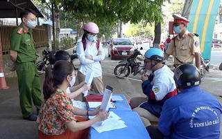 Không chấp hành yêu cầu xử lý vi phạm hành chính: Thiếu chế tài xử phạt