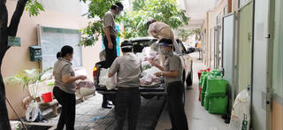 Chi cục Thi hành án dân sự quận Tân Bình tham gia phòng chống dịch bệnh Covid - 19