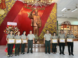 Tân Bình: Chi cục THADS dâng hoa kỷ niệm 133 năm Ngày sinh Chủ tịch Hồ Chí Minh