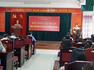 Vĩnh Phúc: Đề xuất tăng chế độ chính sách đối với cán bộ làm công tác xây dựng pháp luật