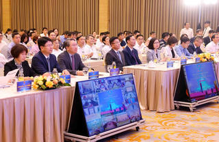 Phó Thủ tướng Chính phủ Lê Thành Long dự Diễn đàn "Kinh doanh và Pháp luật" năm 2024