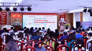 Ra mắt cuốn sách “Tiếp tục xây dựng và hoàn thiện Nhà nước pháp quyền xã hội chủ nghĩa Việt Nam”