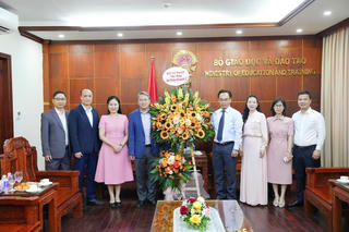 Lãnh đạo Bộ Tư pháp chúc mừng Ngày Nhà giáo Việt Nam 20/11