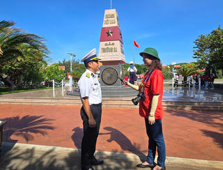 Cán bộ, chiến sĩ trên đảo Trường Sa luôn có bản lĩnh chính trị vững vàng, ý chí kiên cường, bất khuất