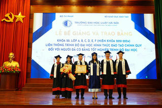 Ưu tiên xét tuyển với người tốt nghiệp xuất sắc trình độ đại học trở lên, hoàn thành chương trình đào tạo chuyên sâu về xây dựng pháp luật