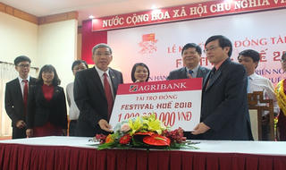 Agribank tài trợ 1 tỷ đồng cho Festival Huế 2018