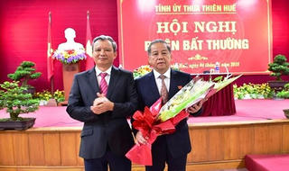 Thủ tướng ký quyết định phê chuẩn chức danh Chủ tịch tỉnh TT- Huế
