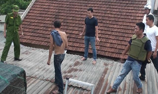 Liên tục khống chế hai đối tượng ngáo đá