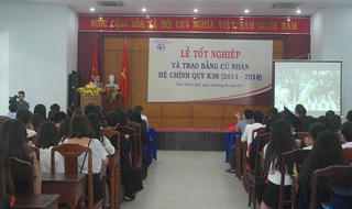 Bế giảng khóa 38 hệ đại học chính quy Trường ĐH Luật, ĐH Huế